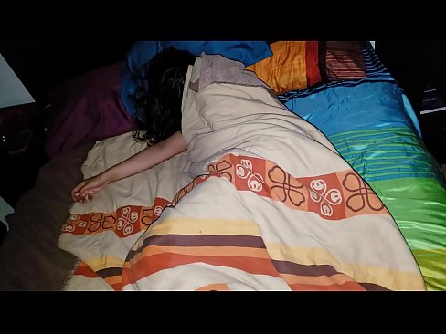 ❤️ Nevlastný syn nadáva svojej mladej nevlastnej matke, zatiaľ čo ona spí. ❤❌ Anal video na sk.ideabuffet.top ❤